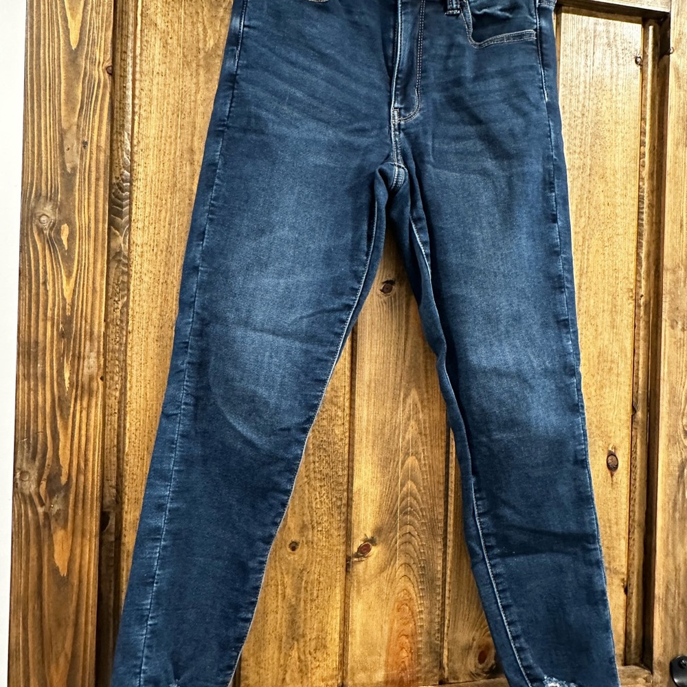 American Eagle Outfitters Dark Blue Hi-Rise jegging